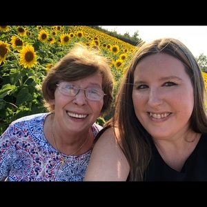 Meet your Posher, Sara